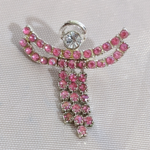 Vintage | Jewelry | Vintage Pink Clear Rhinestone Silver Pin | Poshmark